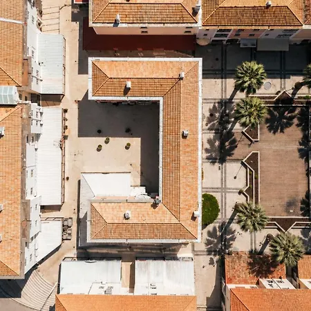 Walk To Marina & - Renovated - Parking Διαμέρισμα *